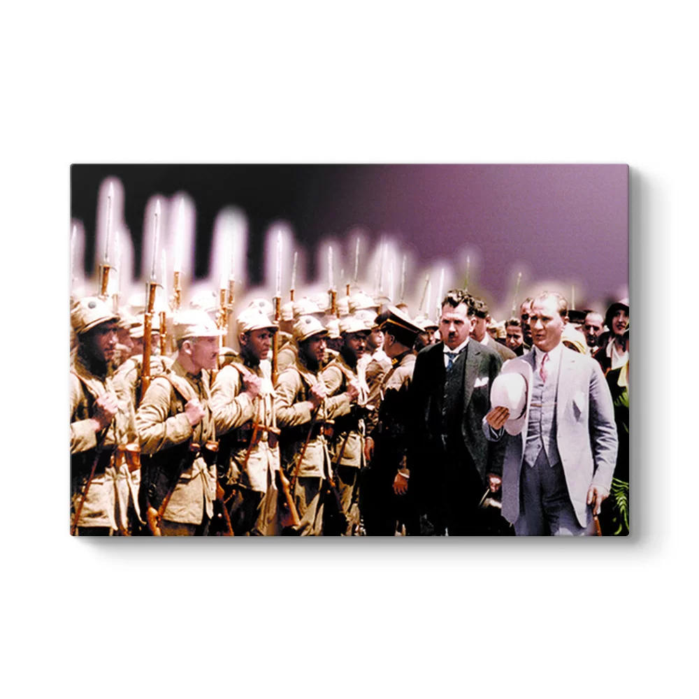 Atatürk ve Askerler Tablosu - Model 1